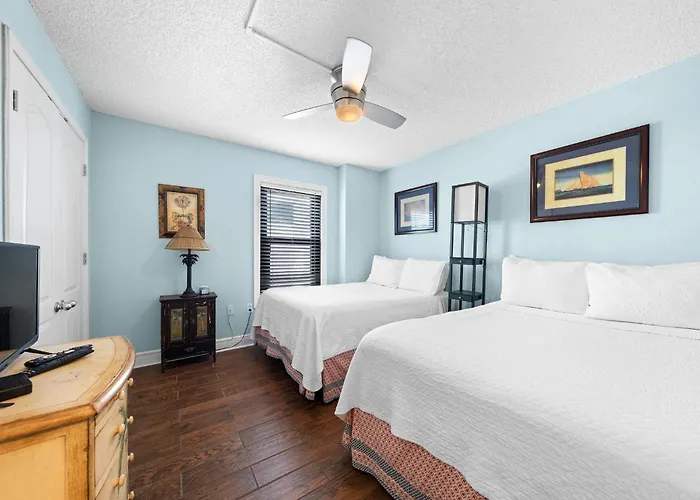 Holiday home Ocean Breeze East 201