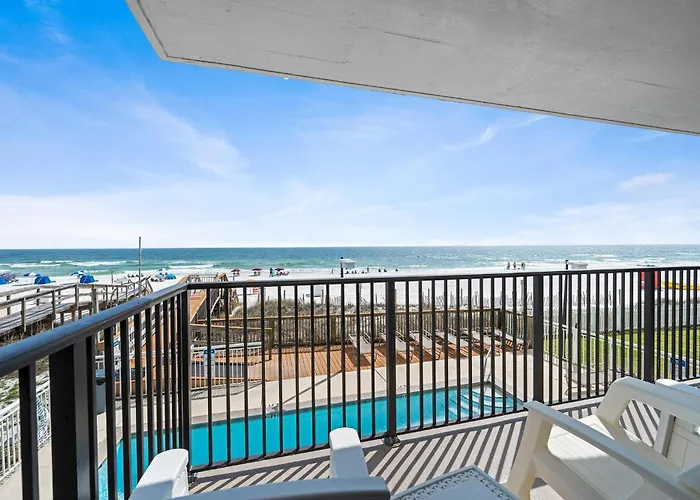 Ocean Breeze East 201 *
